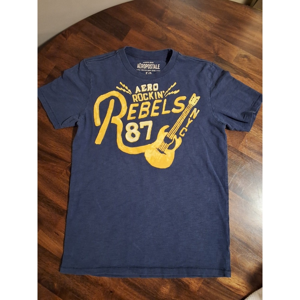 AERO Rockin Rebel 87 NYC Graphic T-Shirt. Size Small